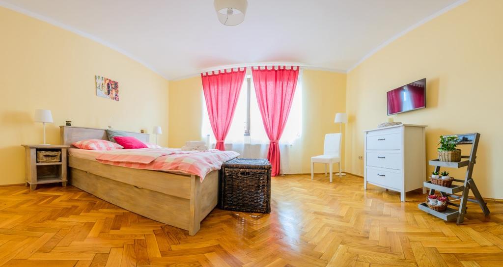 Meno Apartment Sibiu Luaran gambar