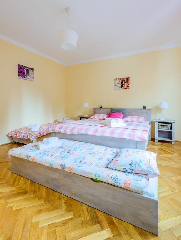 Meno Apartment Sibiu Luaran gambar