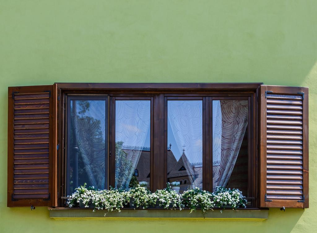 Meno Apartment Sibiu Luaran gambar