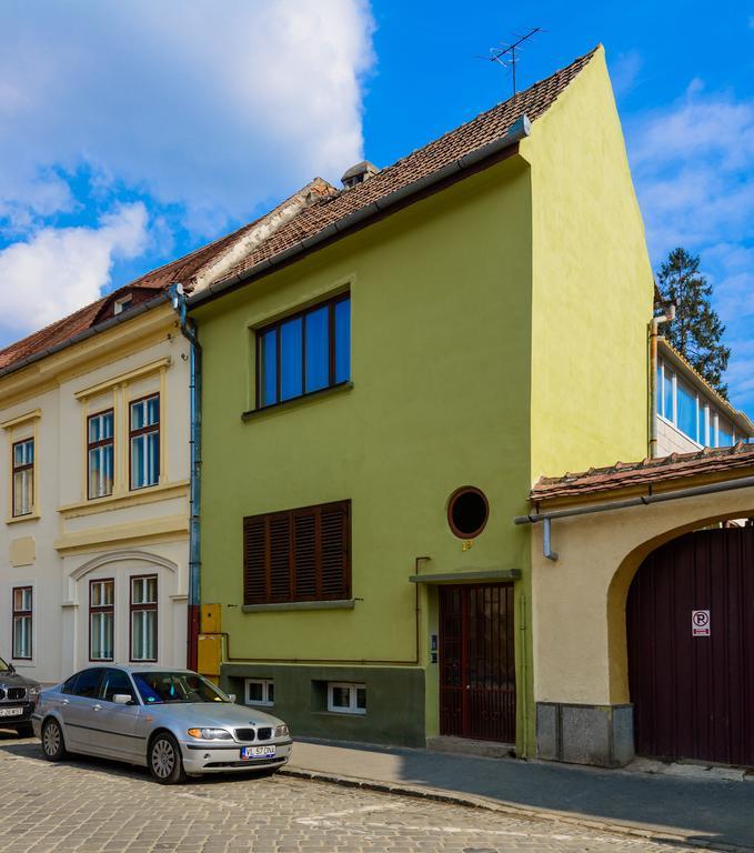 Meno Apartment Sibiu Luaran gambar